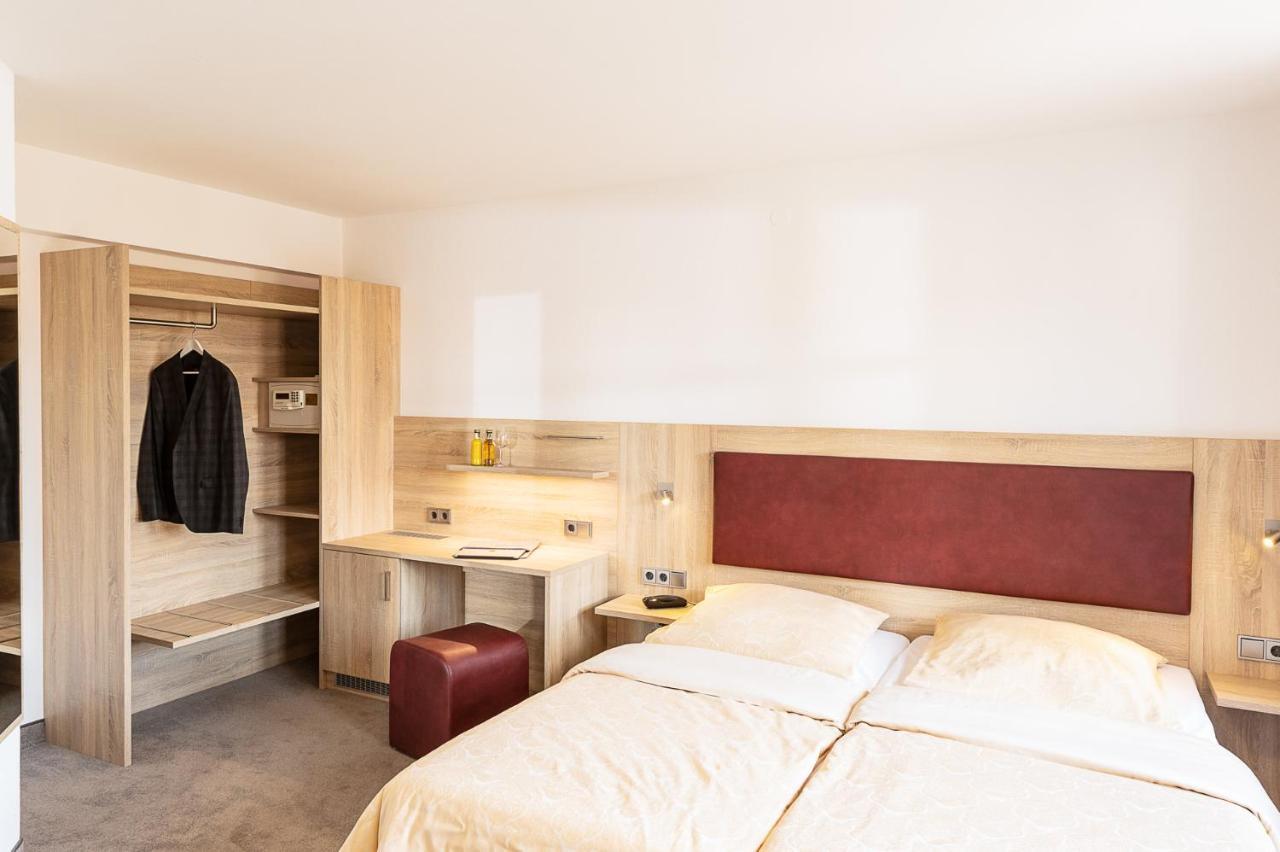 רוטנבורג אוב דר טאובר Hotel Altes Brauhaus Garni מראה חיצוני תמונה